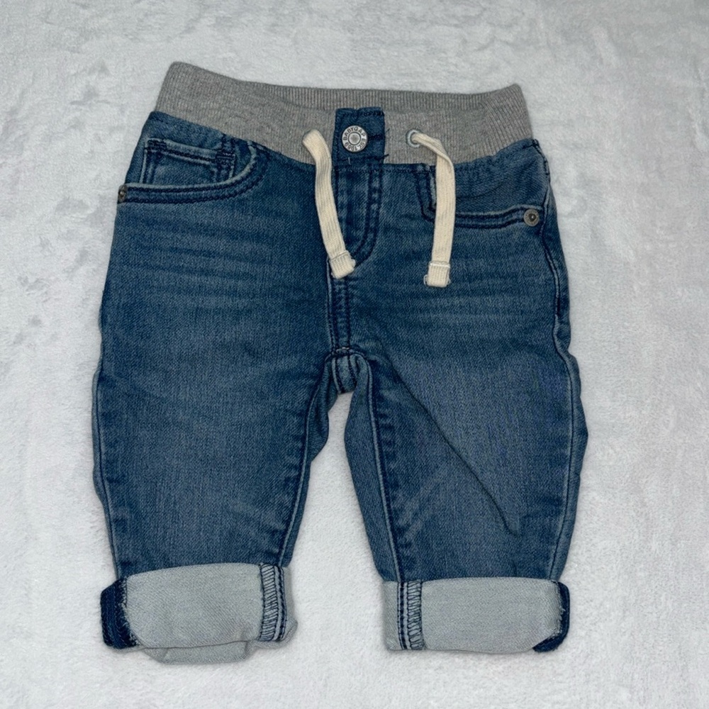 Baby gap stylish blue jeans 3/6 months
